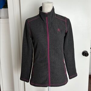 CROSS Gray Women's ZIP UP e
Fleece Sweatshirt with Pink Accents